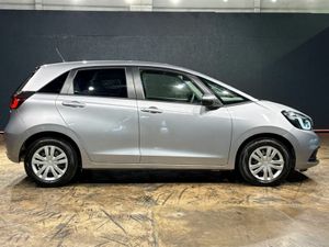 Honda Fit 1.5 HYBRID AUTOMATIC - Image 3