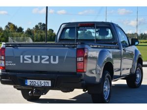 Isuzu D-Max SINGLE CAB STD 1.9 4WD 2 - Image 3