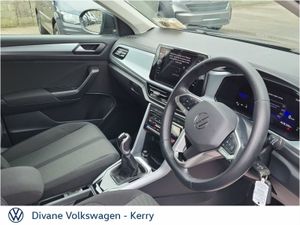 Volkswagen T-Roc Life 2.0 TDI 116 BHP - Image 3