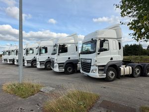 Daf CF480 Units - Image 3