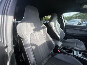 222 VW GOLF R LINE 2.0 TDI 150 AS NEW - Image 4