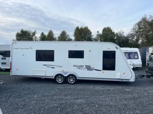 Elddis 4 Berth Twin Fixed Single Beds Caravan - Image 2