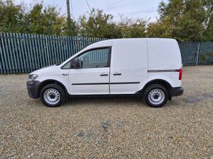 Volkswagen Caddy 2019 great condition - Image 4