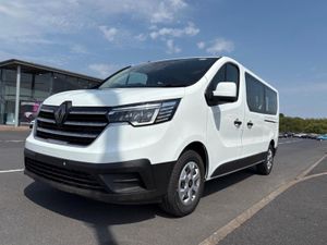 2022 (222) RENAULT TRAFIC LWB 9 SEATER 2.0 150BHP - Image 3