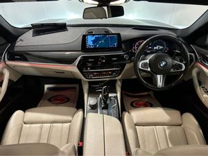 BMW 5-Series D M SPORT ZM5G 4DR AUTO - Image 3