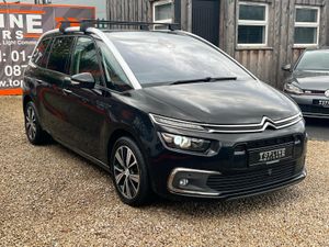 ==7 SEATER//AUTO//NEW NCT//IMMACULATE== - Image 3