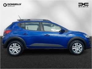 Dacia Sandero Stepway Hatchback Expression - Image 3