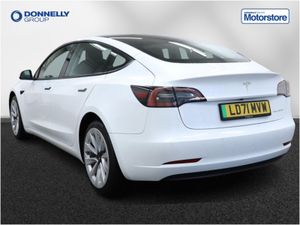 Tesla Model 3 Saloon Long Range - Image 2