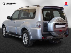 Mitsubishi Shogun Diesel Station Wagon SG3 - Image 2