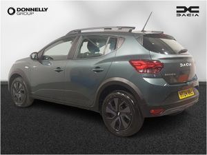 Dacia Sandero Stepway Hatchback Expression - Image 3