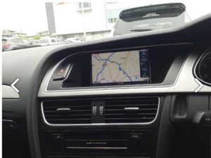 132 Audi A4 Avant S-Line Estate - Image 2