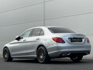191 Mercedes C220d Premium - Image 2
