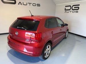 Volkswagen Polo LOW KMs - HALF LEATHER- HEATED SEA - Image 3