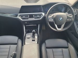 BMW 3 Series 330e Sport Pro Saloon - Image 4