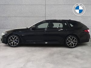 BMW 5 Series 530e M Sport Touring - Image 4