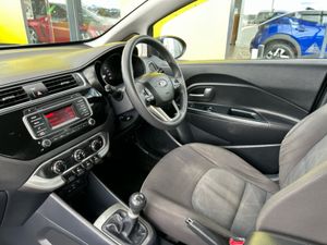 Kia Rio L 1.25 MY2015 5DR - Image 3