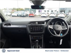 Volkswagen Tiguan 2.0TD 150BHP AUTOMATIC LIFE - Image 3