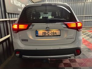 2019 Mitsubishi Outlander  2.2 DI-D 150PS 6MT 2WD - Image 2