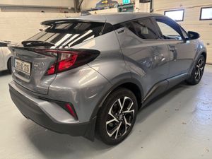 2020 TOYOTA CHR SPORT HYBRID FTSH LOW KMS - Image 3