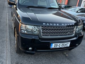 2009 Land Rover Range Rover TDV8 3.6 VOGUE - Image 3