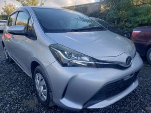 2016 toyota vitz - Image 4