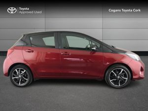 Toyota Yaris 1.33 VVT-I DESIGN 99BHP 5 5DR - Image 3
