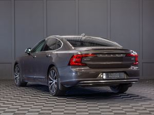 2021 Volvo S90 Inscription - Image 4