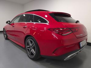 Mercedes CLA AMG Line Premium Plus - Image 2