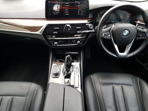 BMW 5 Series 520d SE - Image 4