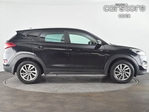 Hyundai Tucson 1.7 D Executive SE - Image 3