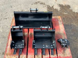 MICRO DIGGER BUCKETS & Q/HITCH.....25mm PINS. - Image 3