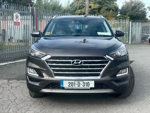 Hyundai Tucson 2WD Executive Plus - Image 2