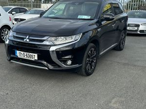 Mitsubishi Outlander hybrid - Image 2