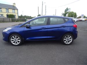 Ford Fiesta 1.1 70PS 5M 4DR ZETEC - Image 4