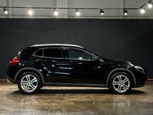Mercedes-Benz GLA GLA 180 - AUTOMATIC 1.6L TURBO - - Image 3