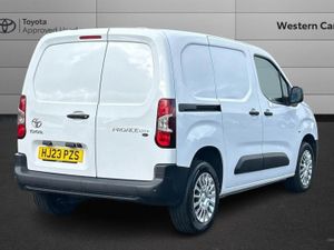 Toyota Proace 1.5 Bluehdi Icon Short Panel Van 5d - Image 2