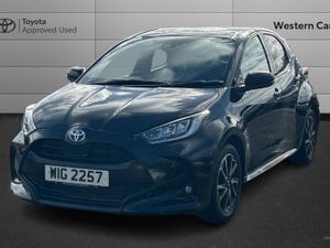 Toyota Yaris 1.5 Vvt-h Design E-cvt Euro 6 (s/s) - Image 3