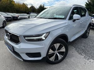 2020 Volvo XC40  1.5 R-DESIGN HYBRID AUTO - Image 2