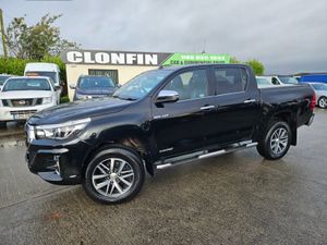 2020 TOYOTA HILUX INVINCIBLE X AUTOMATIC CREW CAB - Image 3