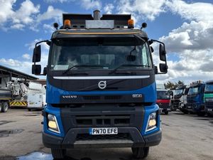 2020 Volvo FMX - Image 2