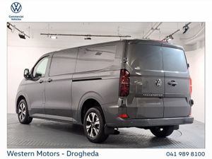 Volkswagen Transporter Highline SWB 2.0tdi - Image 4