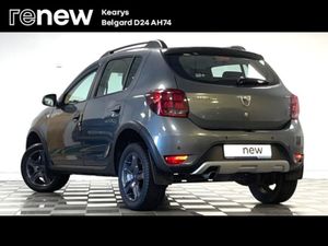 Dacia Sandero Stepway TCe 90 S S SE Summit - Image 3