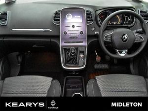 Renault Grand Scenic 1.3 TCe 140 GPF Signature - Image 4