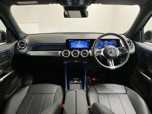 Mercedes-Benz EQB 250  Sport Executive - 18 Inch - Image 4
