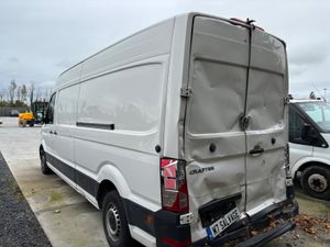 22 VW Crafter 240km Rear Damage Drive home - Image 4