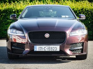2017 Jaguar XF 2.0D R-sport 180PS *Nice Spec* AUTO - Image 2