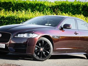 2017 Jaguar XF 2.0D R-sport 180PS *Nice Spec* AUTO - Image 3
