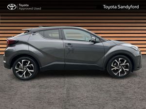 Toyota C-HR HYBRID SPORT BI-TONE // REAR CAMERA // - Image 3