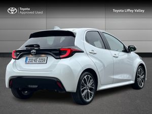 Toyota Yaris YARIS 1.5 HYBRID PLATINUM - Image 2