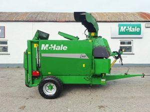 2016 McHale C460 Straw Chopper - Image 2